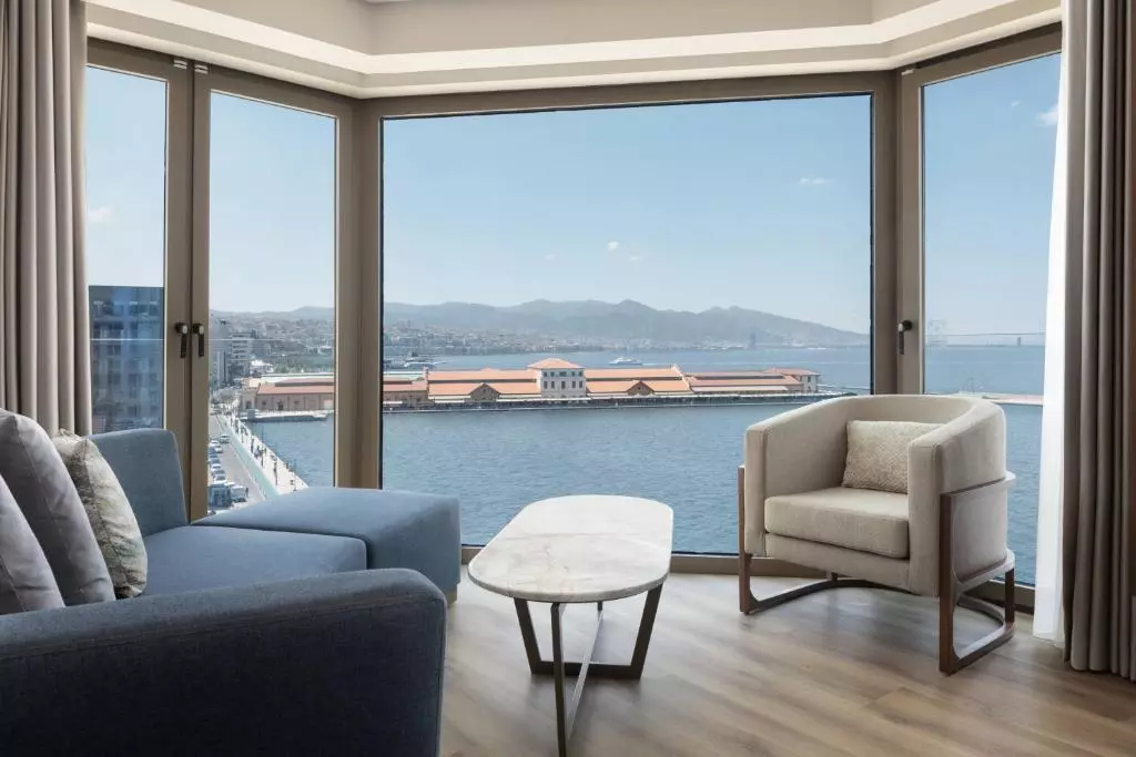 ازمیر ماریوت